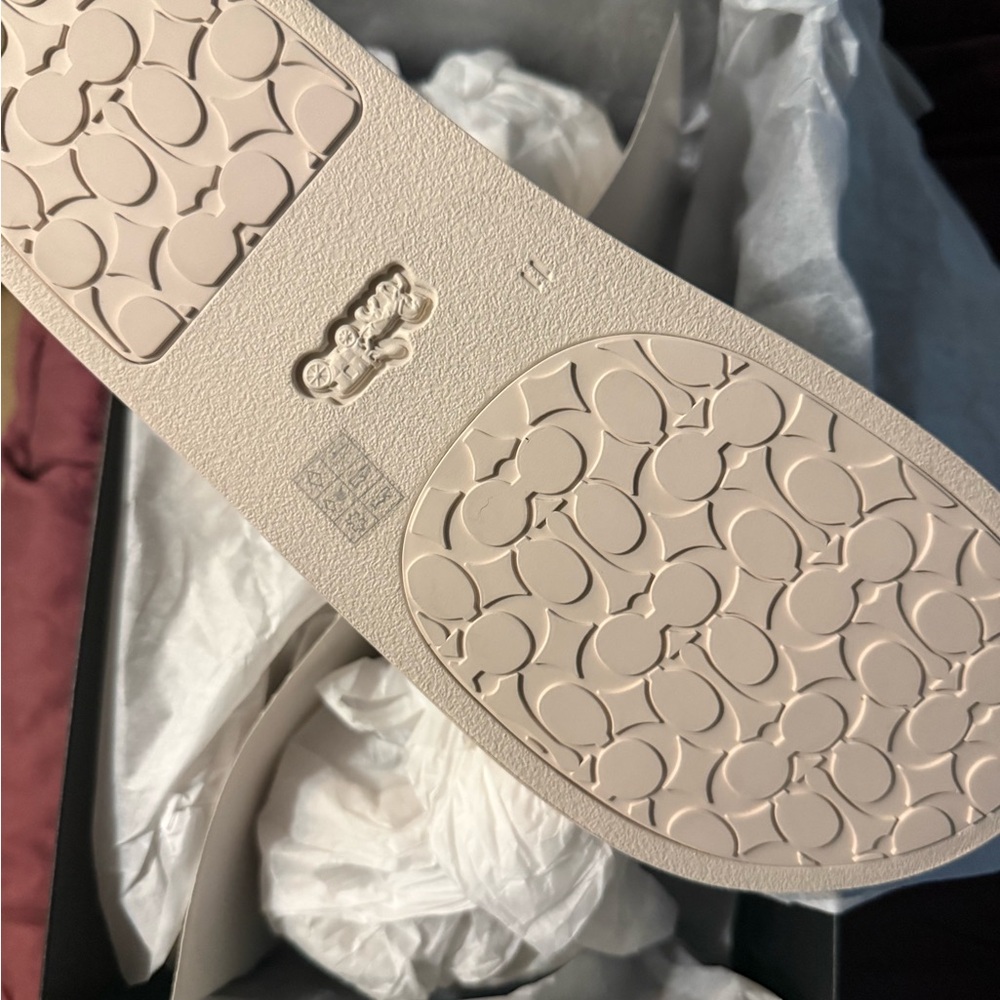 Womens Coach Beige Logo-Pattern Slide Sandals